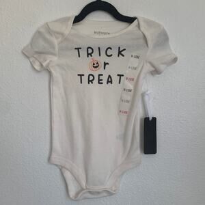 NWT Kidtopia Trick or Treat Onesie Bodysuit in White